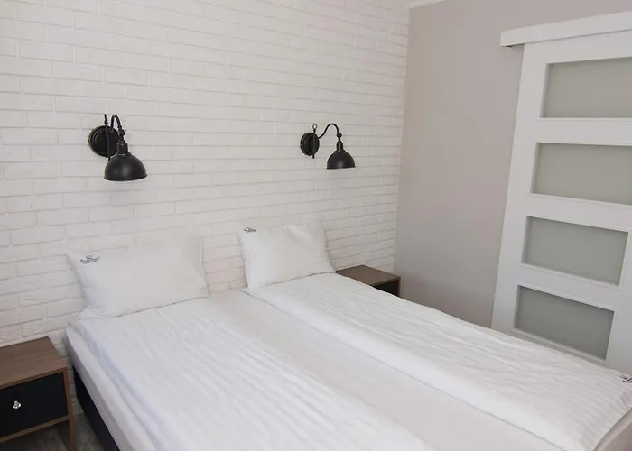 Marilyn Monroe 301 شقة